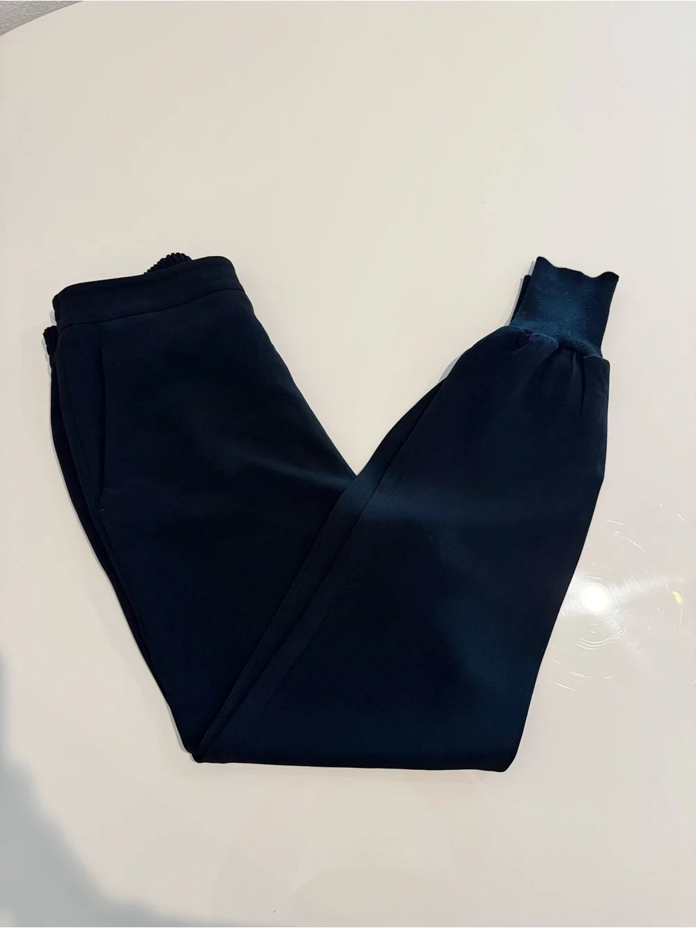 Stella McCartney Black Cropped Elastic-Waist jogger Pants